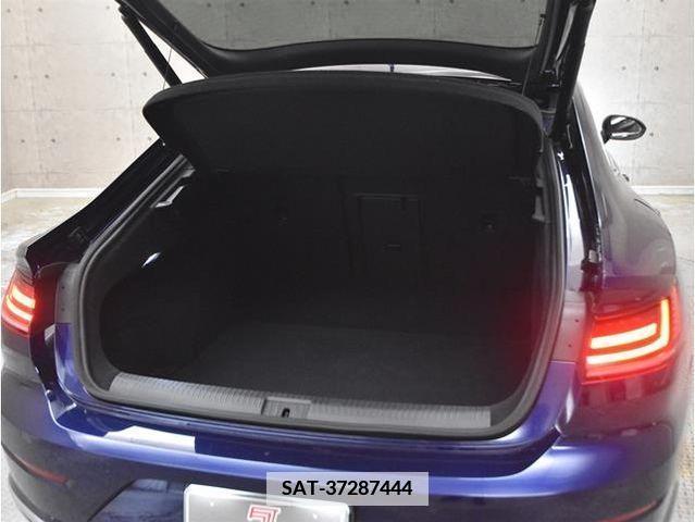 VolksWagen ARTEON 2019-04 370623-9