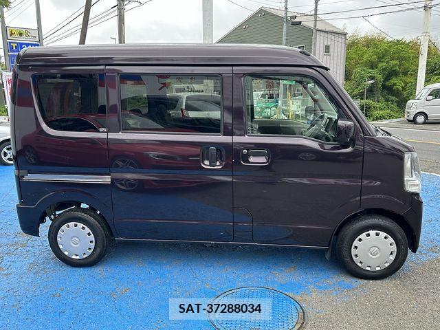 Suzuki EVERY 2022-01 297435-5