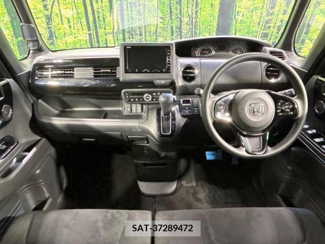 Honda N BOX 2022-08 278619-1