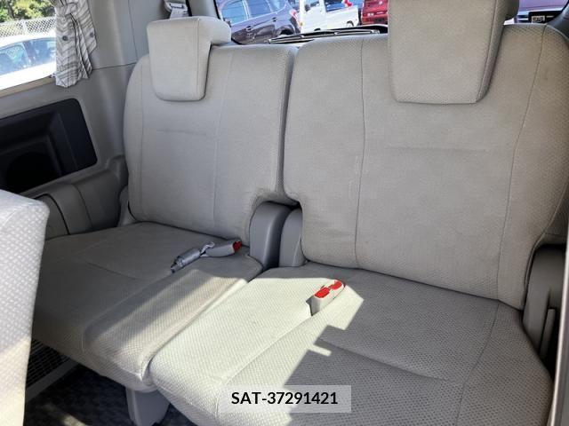 Toyota NOAH 2009-07 298081-13