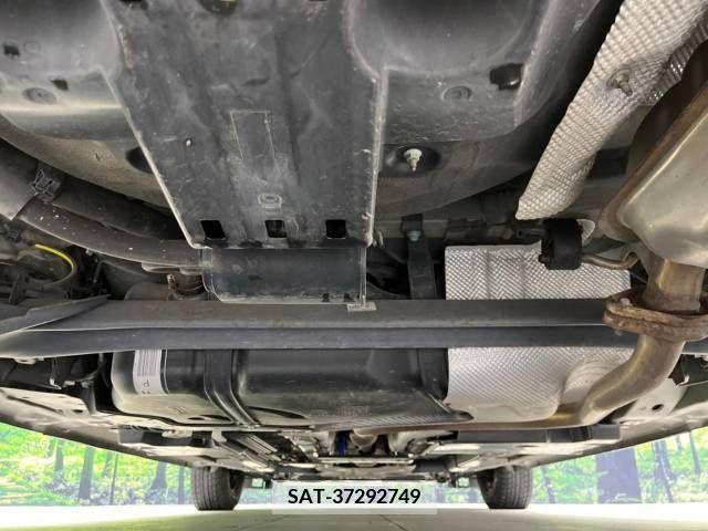 Mazda DEMIO 2015-05 267618-19