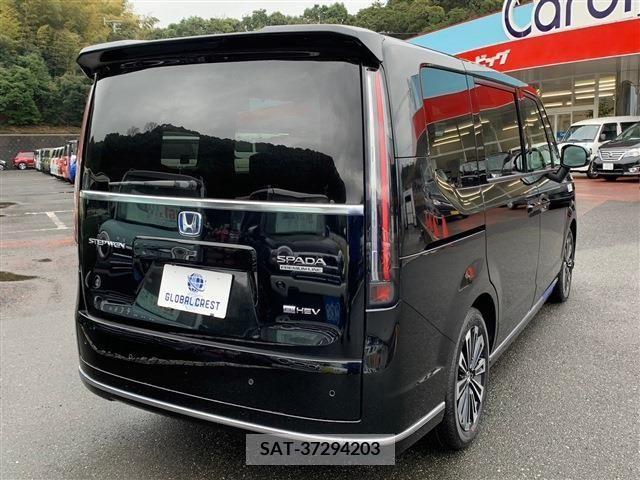 Honda e 2023-08 216941-11