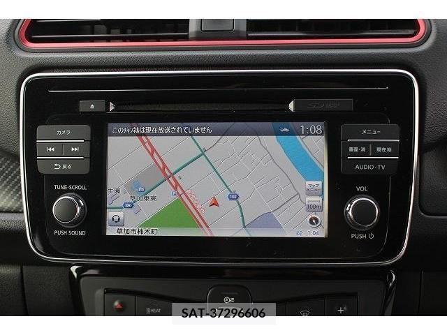 Nissan LEAF 2018-10 210678-1