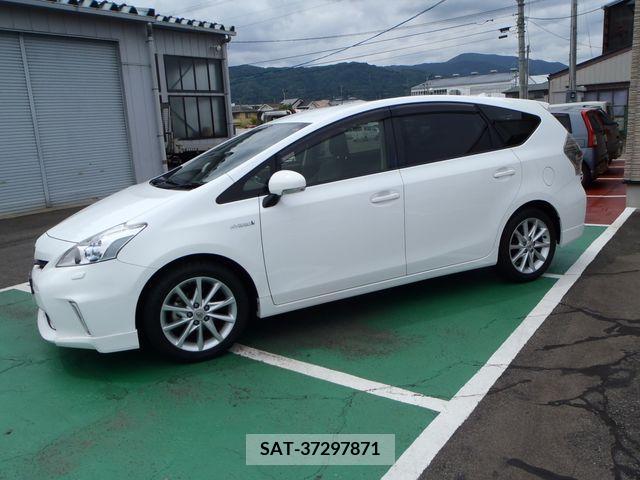 Toyota PRIUS ALPHA 2012-03 322216-4