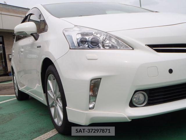 Toyota PRIUS ALPHA 2012-03 322216-5