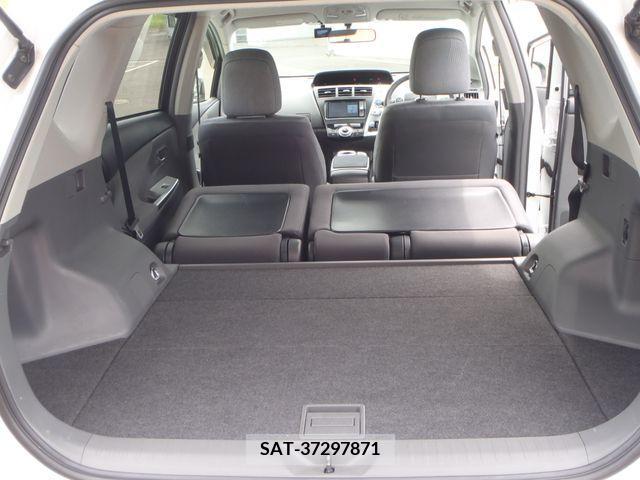 Toyota PRIUS ALPHA 2012-03 322216-12
