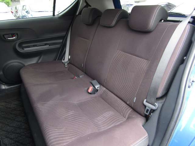 Toyota AQUA 2017-06 16437-14