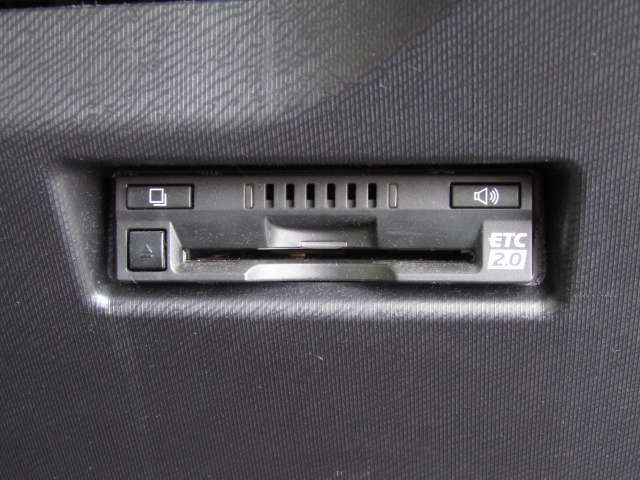 Toyota AQUA 2017-06 16437-7