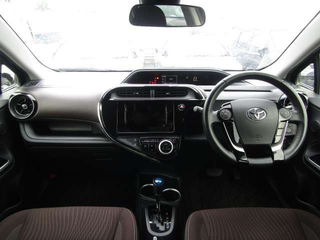 Toyota AQUA 2017-06 16437-12