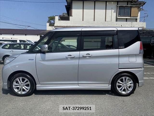 Mitsubishi DELICA D2 2016-02 267679-7