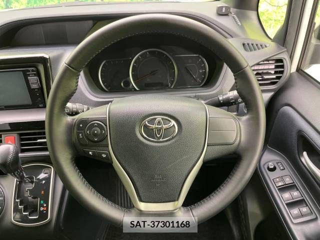 Toyota VOXY 2014-08 321411-13