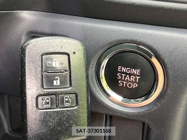 Toyota VOXY 2014-08 321411-6