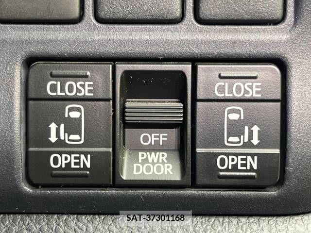 Toyota VOXY 2014-08 321411-3