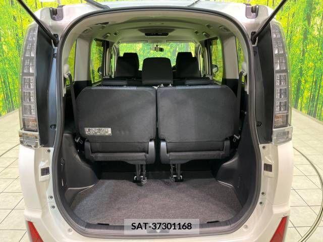 Toyota VOXY 2014-08 321411-15