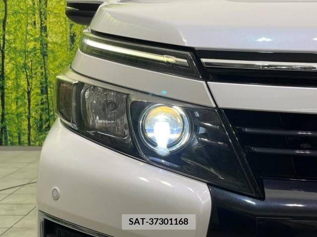 Toyota VOXY 2014-08 321411-14