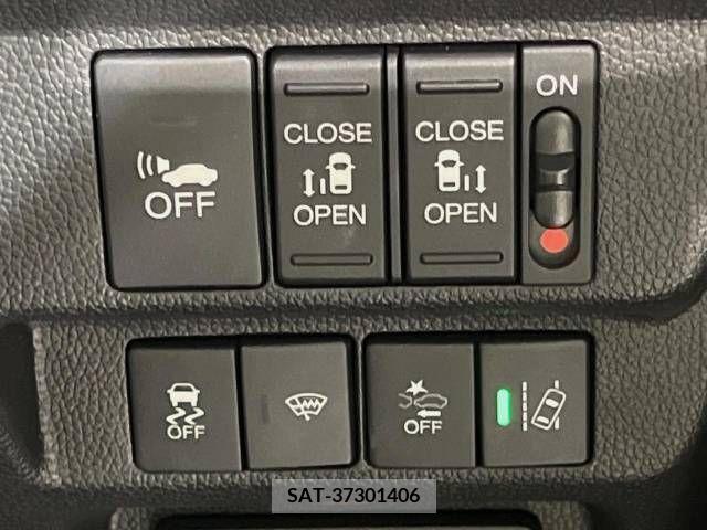 Honda FREED 2017-06 345259-3