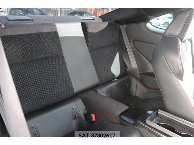 Subaru BRZ 2022-04 238860-12