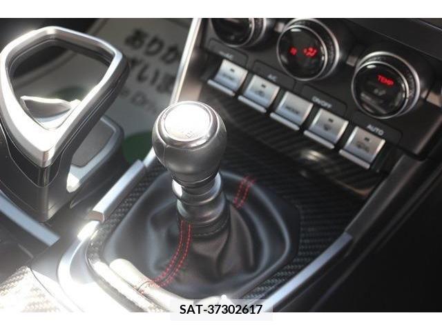 Subaru BRZ 2022-04 238860-4