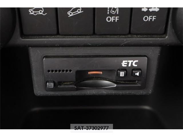 Suzuki IGNIS 2016-04 273098-11