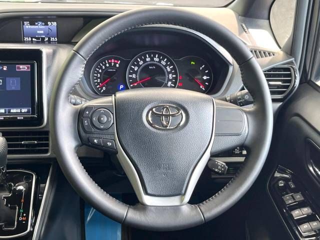 Toyota VOXY 2019-10 22474-12