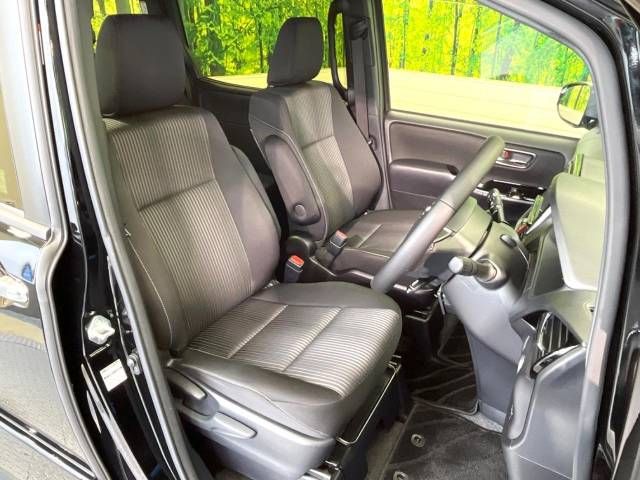 Toyota VOXY 2019-10 22474-8