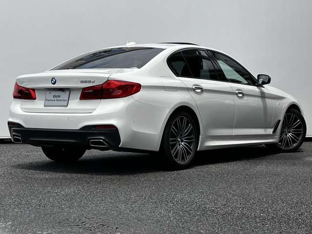 Bmw 5 SERIES 2017-04 185478-2
