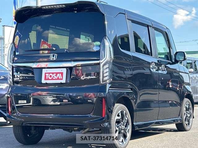 Honda N BOX CUSTOM 2017-10 365046-7