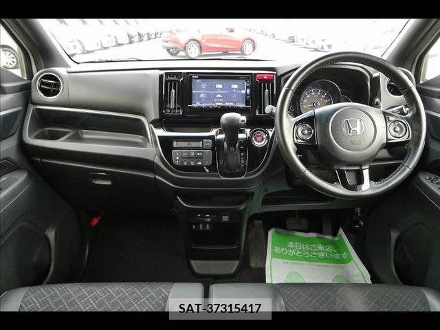 Honda N-WGN 2018-05 207568-2