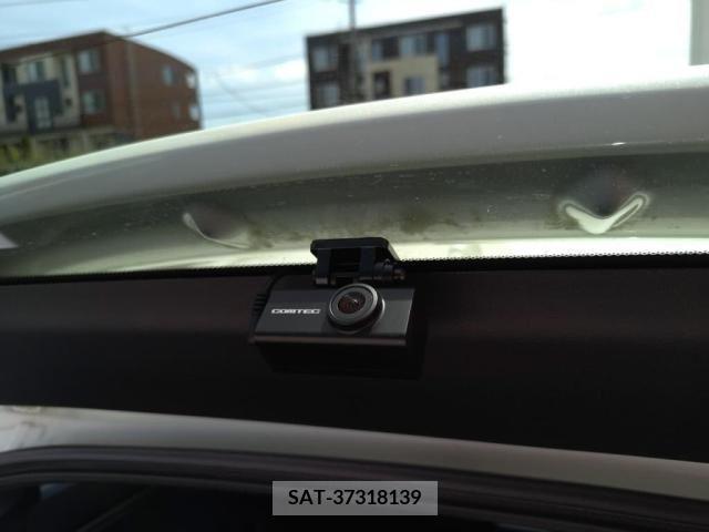 Honda CIVIC 2019-02 265352-26