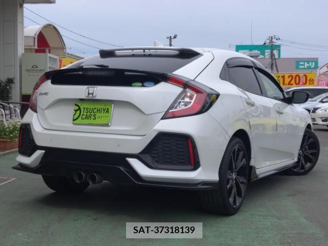 Honda CIVIC 2019-02 265352-1