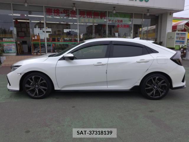 Honda CIVIC 2019-02 265352-11