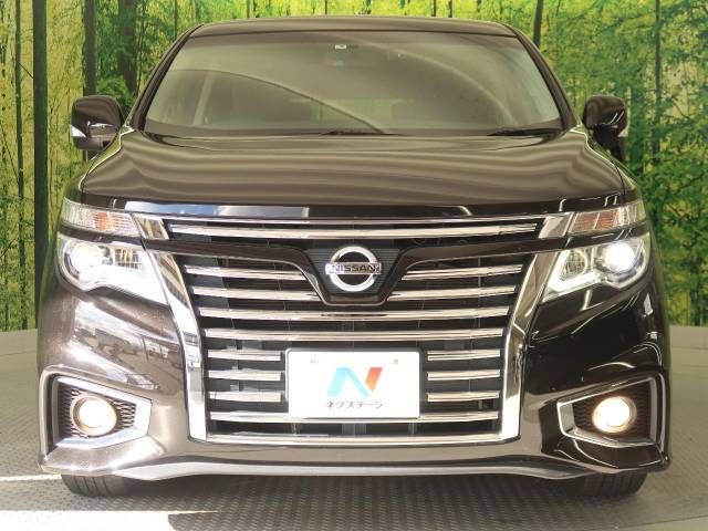 Nissan ELGRAND 2017-07 16105-16