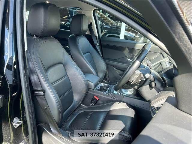 Jaguar E-PACE 2020-02 273155-4