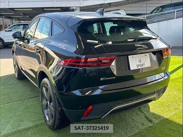 Jaguar E-PACE 2020-02 273155-16