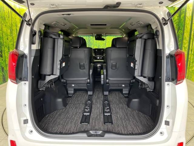 Toyota ALPHARD 2020-04 184402-11