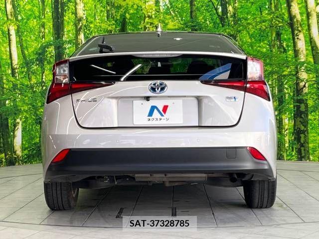 Toyota PRIUS 2020-03 233556-15