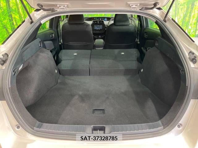 Toyota PRIUS 2020-03 233556-11