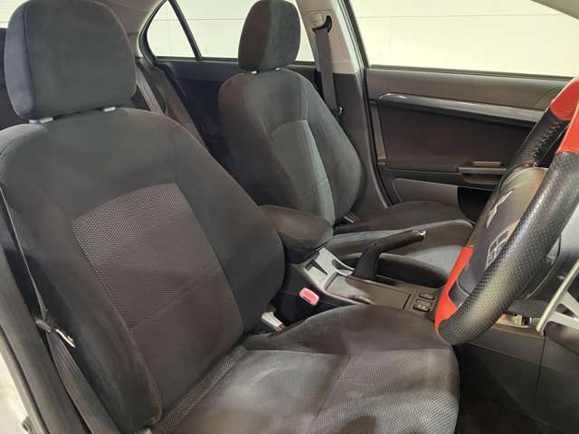 Mitsubishi GALANT FORTIS 2010-12 25307-6