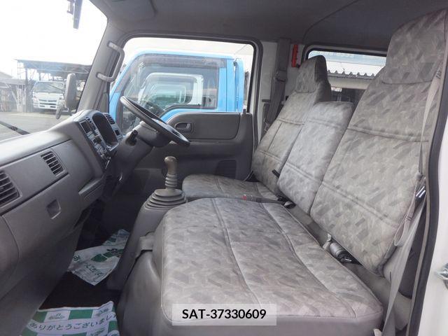 Mazda TITAN DASH 2003-06 229077-13