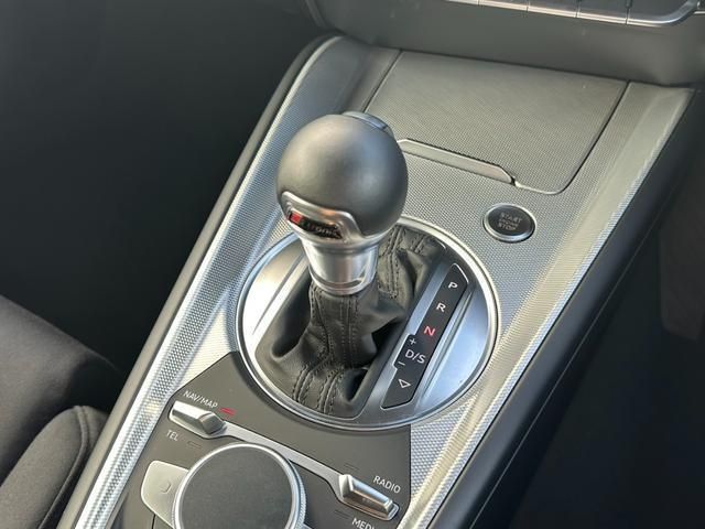 Audi TT 2019-05 189004-13