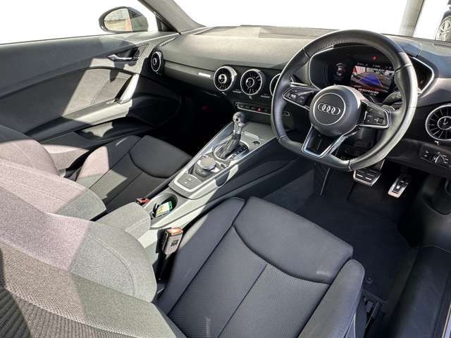 Audi TT 2019-05 189004-9
