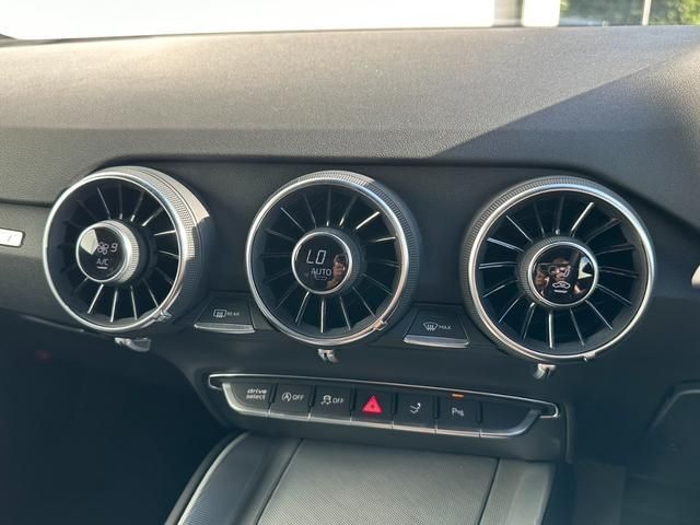 Audi TT 2019-05 189004-12