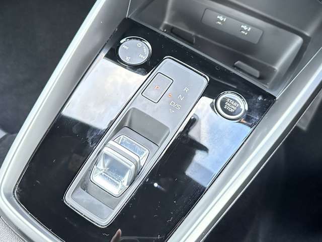 Audi A3 SEDAN 2021-10 20266-13