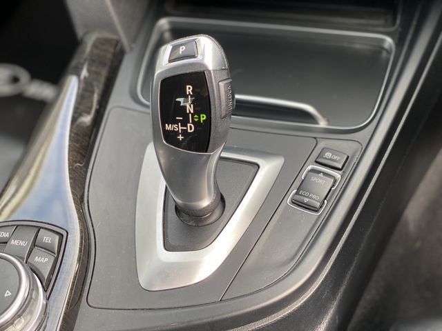Bmw 4 SERIES 2016-06 15328-12