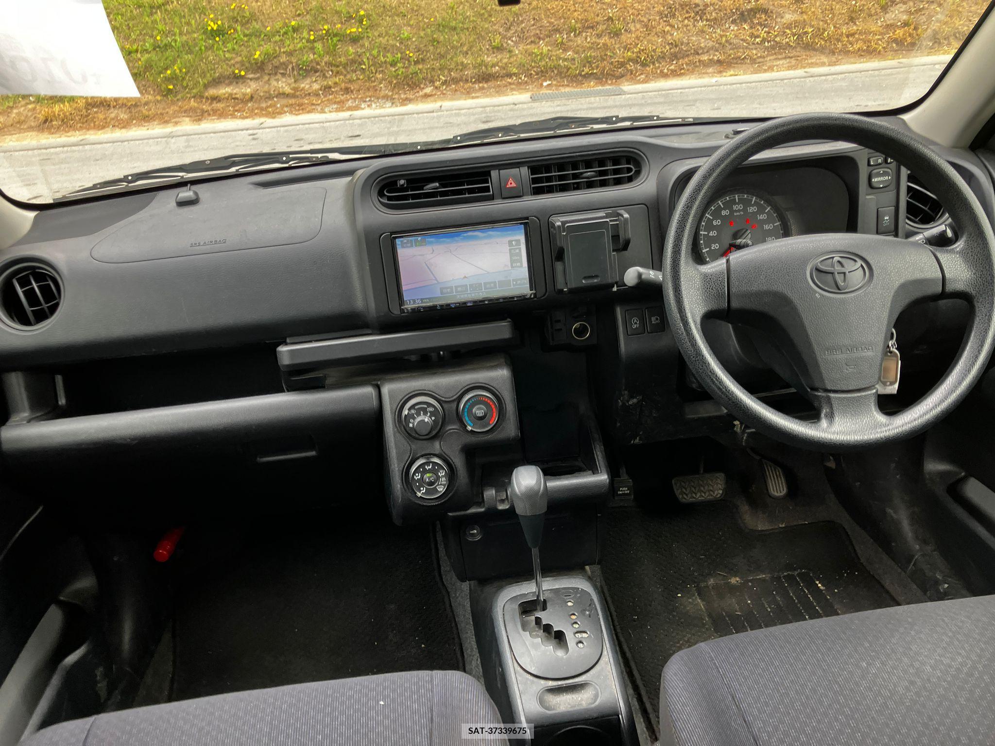 Toyota PROBOX VAN 2018-02 258315-12