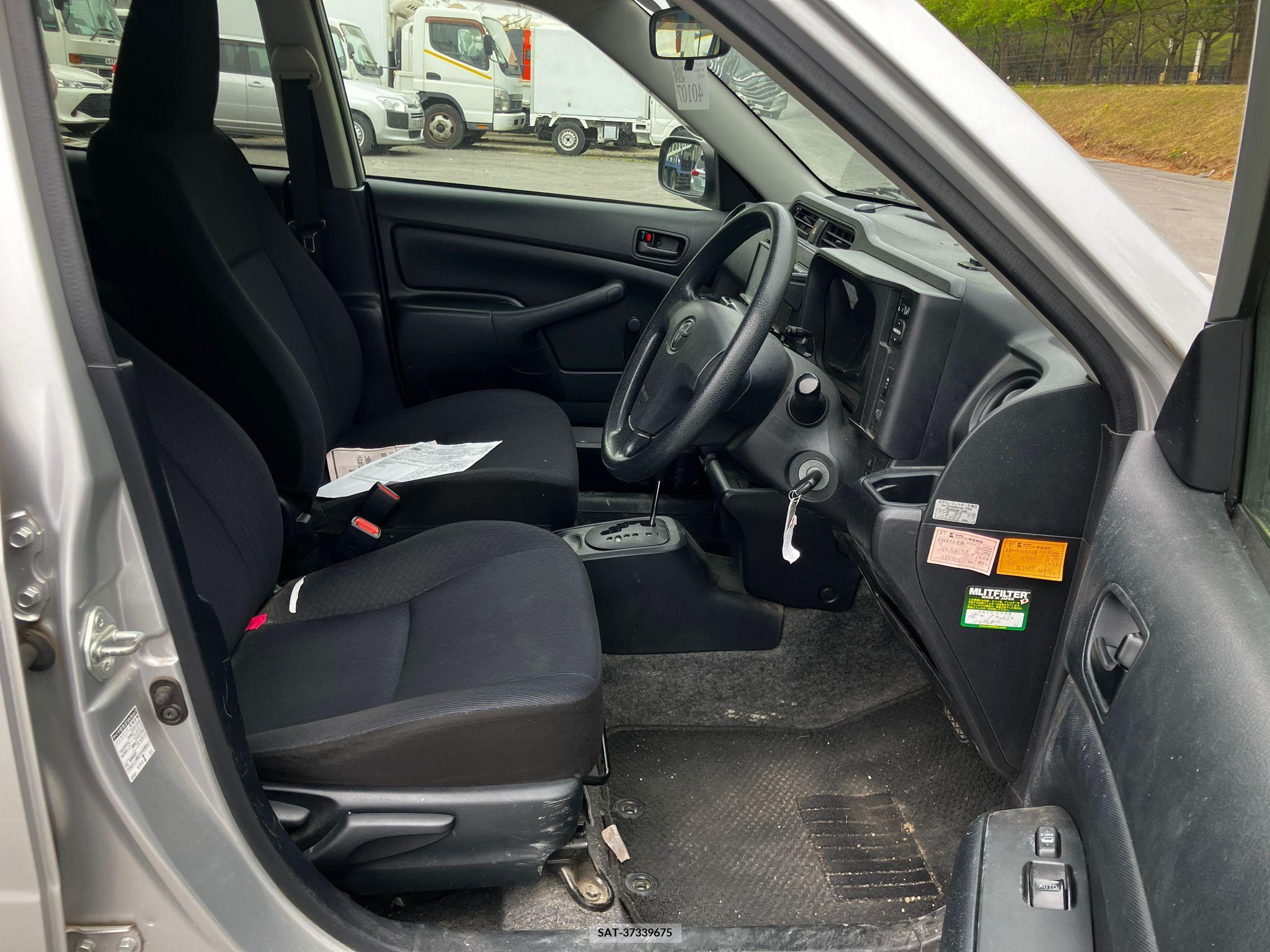 Toyota PROBOX VAN 2018-02 258315-8