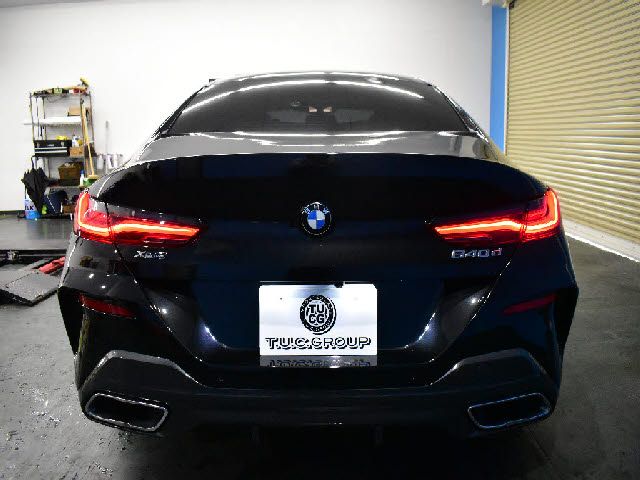 Bmw 8 SERIES 2021-02 195903-27