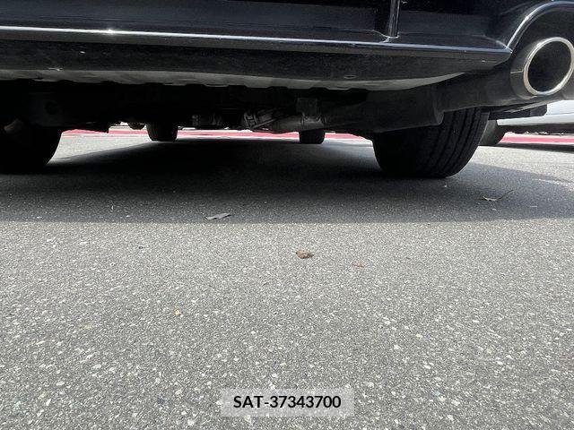 Nissan ELGRAND 2017-07 372546-27
