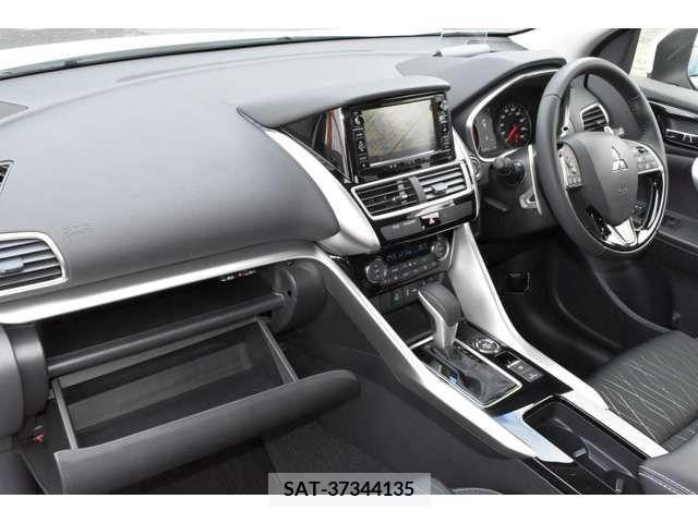 Mitsubishi ECLIPSE CROSS 2019-01 212904-12