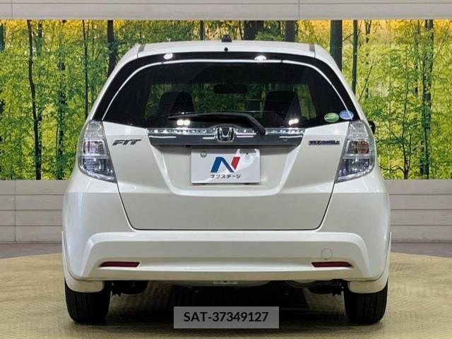 Honda FIT HYBRID 2013-05 303927-15